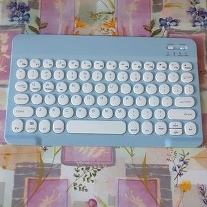 Colorblock Wireless Keyboard & Mouse Combo